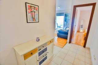 Ibis Apartment - 8
