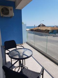 Blue Marina Clubbing Studio 5 - Mamaia - 4