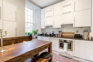 JOIVY Converted Flat in Historic Building in New Town - Edimburgo - 2