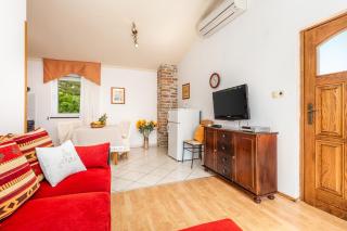 Apartments Patricia - Baška - 9