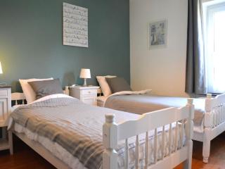 Delightful Holiday Home in Denee With Terrace - Denée - 6