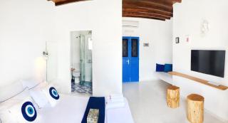 Loukia Studios & Suites - Kinion - 8