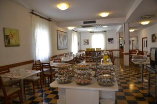 Albergo Larenzia - Cattolica - 5