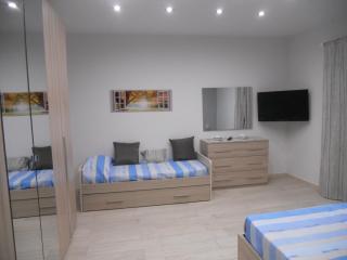 " Casa " ATHENA " - Syracuse - 2