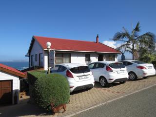 At Whale-Phin Guest House - Reebok - 7
