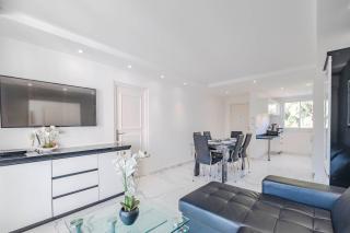 Wonderful one bedroom heart of Cannes, 5min walk to Palais! - 0