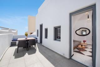 Mirinda Villa - Fira - 3