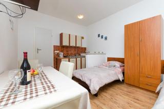 Apartments Ivana - Nin - 7