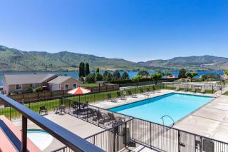 Lake Chelan Shores - 4