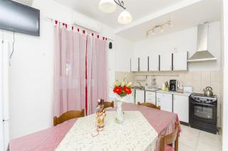 Apartments with parking space Trogir - 10337 - Trogir - 1