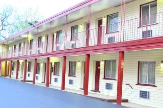 Passport Inn Niagara Falls - 3