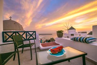 Evilio Houses - Oia - 8