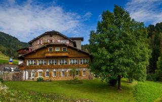 Small & Lovely Hotel Zaluna - Predazzo - 1