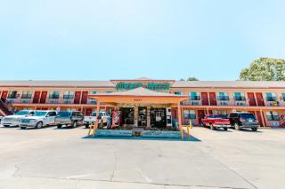Summer Breeze Motel - Panama City Beach - 1