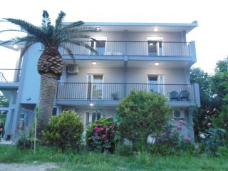 Apartments Macaso - Bar - 1