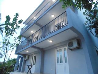 Apartments Macaso - Bar - 3