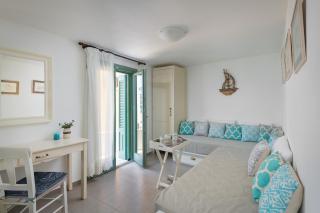 Blue Wave Aigli Villa - 8