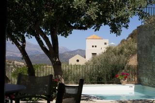 Istron Luxury Villas - 9