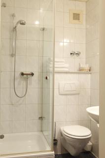 Hotel Villa Brenner - Grünstadt - 5