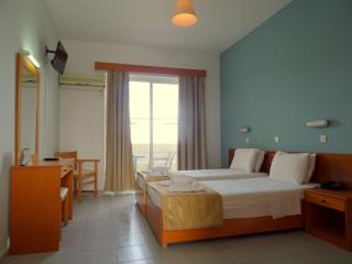 Bayside Hotel Katsaras - 2