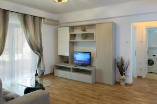 Central Luxury Flat with Terrace - Adela Accommodation - Ideal for long stays - Bucharest - 8