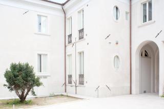 Garibaldi Guest House - 0