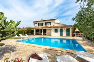 Villa La Vinya By homevillas360 - 0