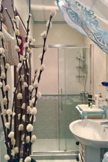 Spacious Private Room 5 Minutes from Malta Airport Private Bathroom Kitchen Access Quiet Area Friendly Labrador Candy - 3