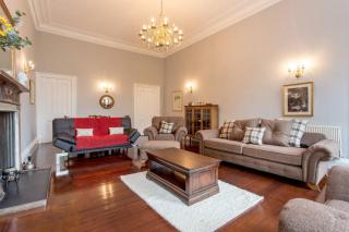 JOIVY Spacious Apt in New Town Prime Location - Edimburgo - 8