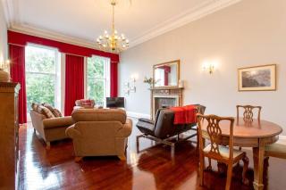 JOIVY Spacious Apt in New Town Prime Location - Edimburgo - 5