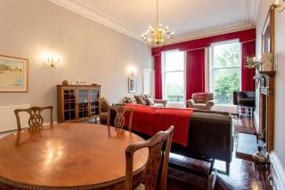 JOIVY Spacious Apt in New Town Prime Location - Edimburgo - 3