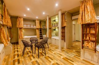 Blossom Dormitory For Male and Female - Bombay - 7