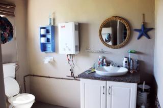 Seaview Cottage - 2
