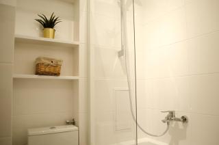Slow Life Apartment next to Metro Station - Varsóvia - 2