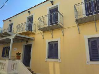 Old Harbor Apartments - Spetses - 0