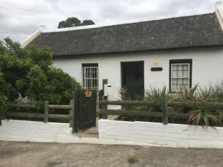 Carneddie Cottage - main - Bredasdorp - 9