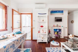 Titty Beach House - 1