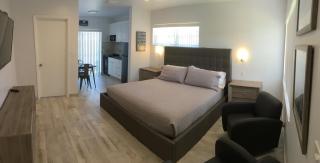 Elizabeth House Inn - 2
