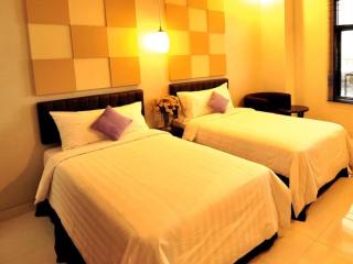 Aston Ketapang City Hotel - 1