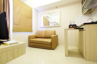 Easy Access to Mall 2BR Green Pramuka City Apartment By Travelio - 2