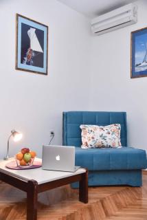 Family Apartment close to Slovenska beach - Budva - 8