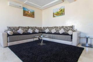 Res Mario 3 Lovely Apartment With Balcony & Sea View Free Wifi - Casablanca - 0