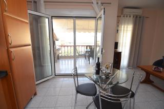 Elegant apartment near the beach - 1