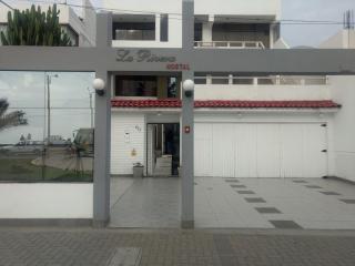 Hostal La Rivera - 9