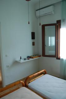 Zotos residence - 3