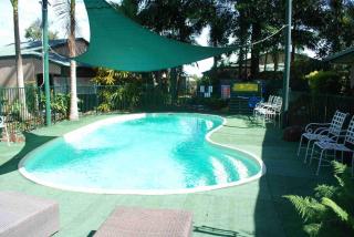 Rainforest Motel - Mission Beach - 1