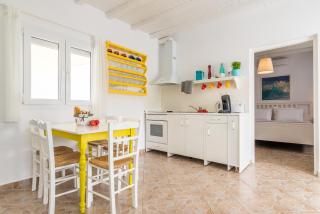Seaview House Mandrakia - 2
