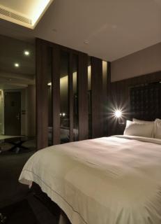 Starhaus Hotel - Kaohsiung - 1