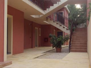 Anna Studios - 2