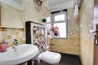 White Castle Boutique Apartment Hotel - 9